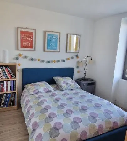 Longère Typique à 2 Km De La *