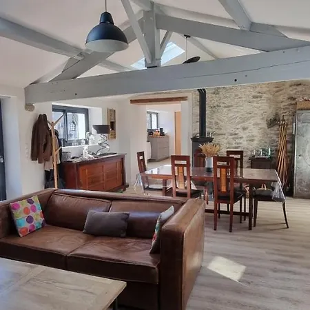 Casa vacanze Longère Typique à 2 Km De La *