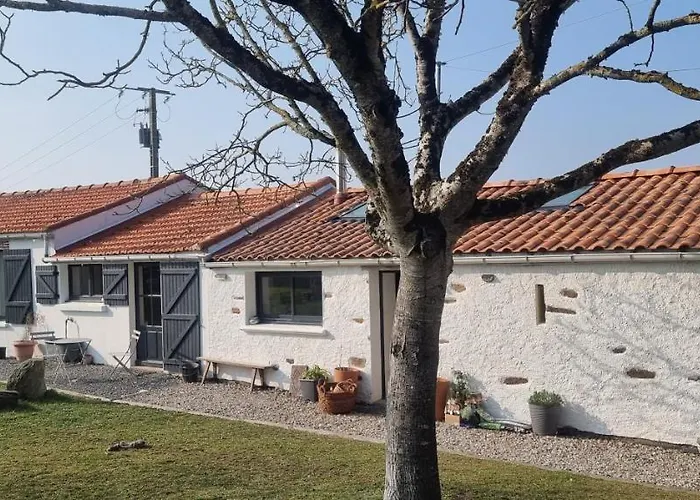 Longère Typique à 2 Km De La