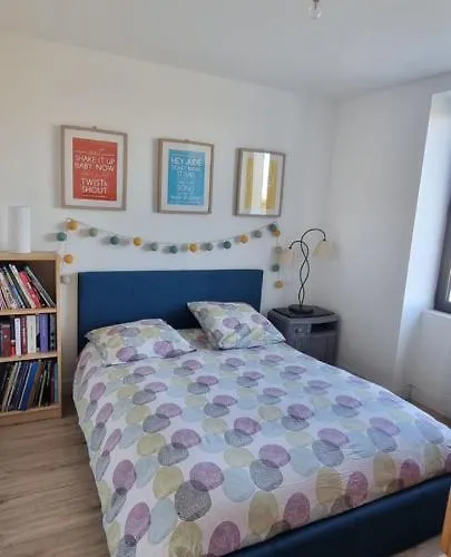 Longère Typique à 2 Km De La *