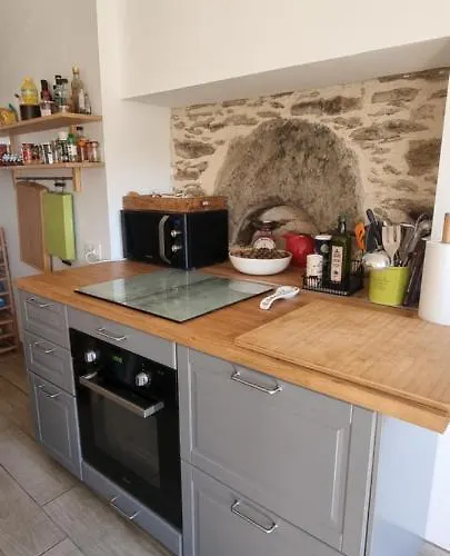 Longère Typique à 2 Km De La * Pornic